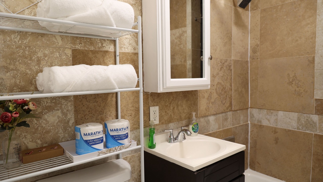 Photo of Bathroom in Marion