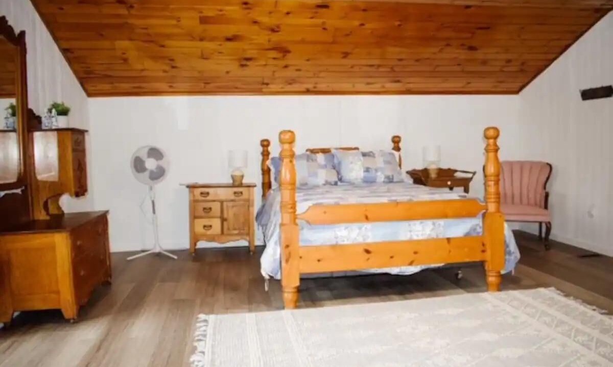 Photo of Bedroom in Irondale