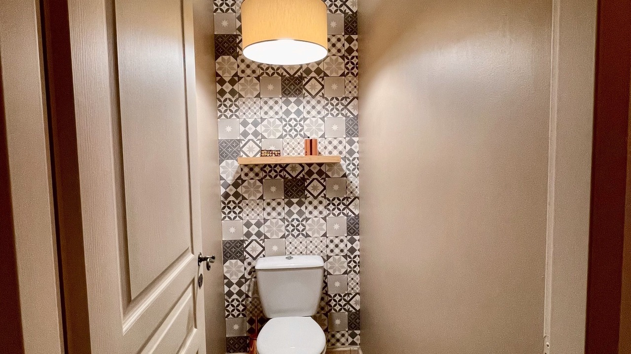 Photo of Bathroom in Arles
