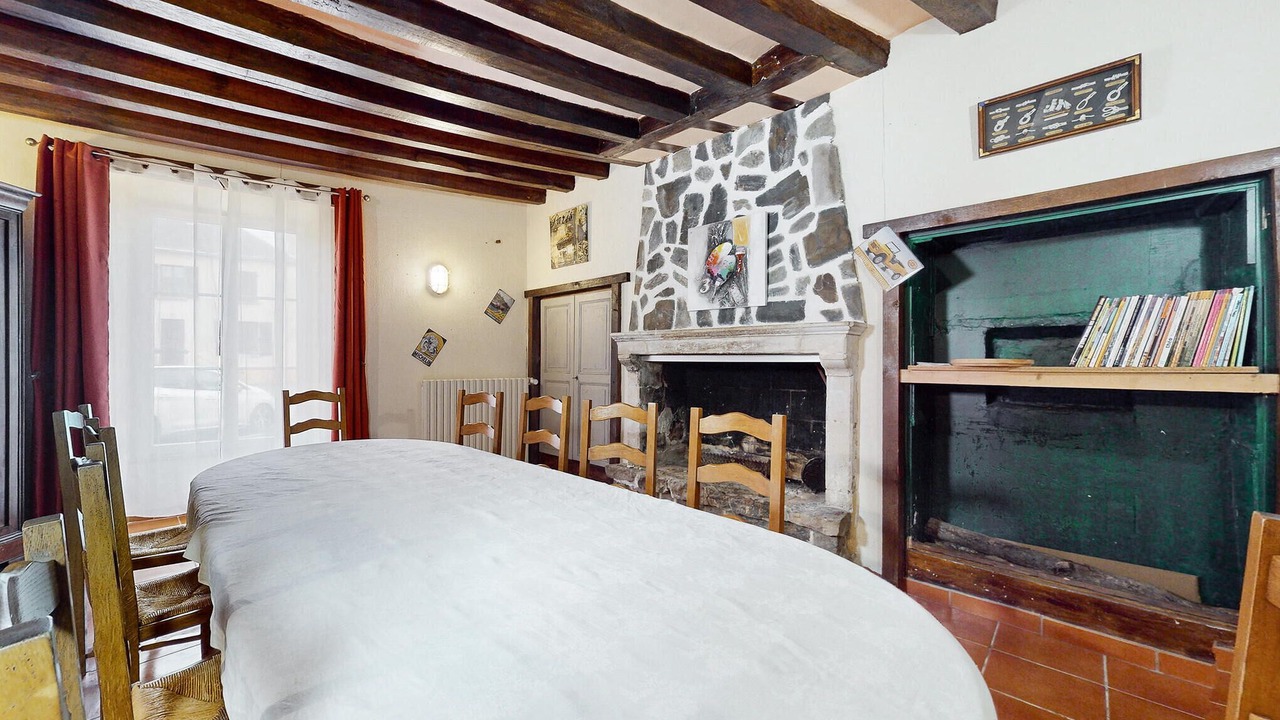 Photo of Bedroom in Parennes