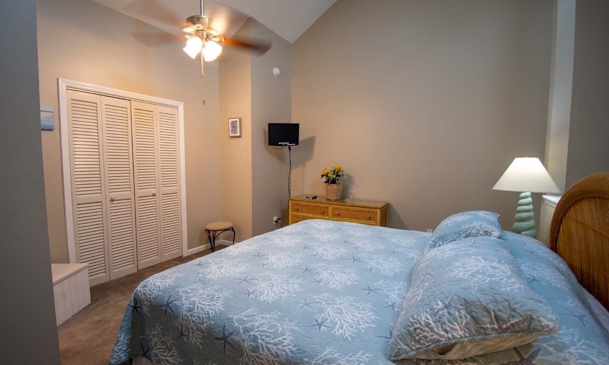 Photo of Bedroom in Emerald Isle