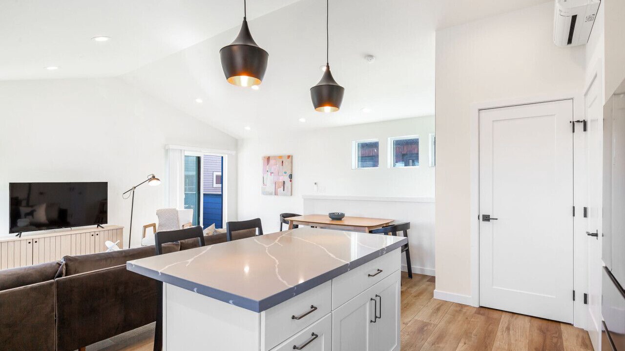 Photo of Others in Seattle