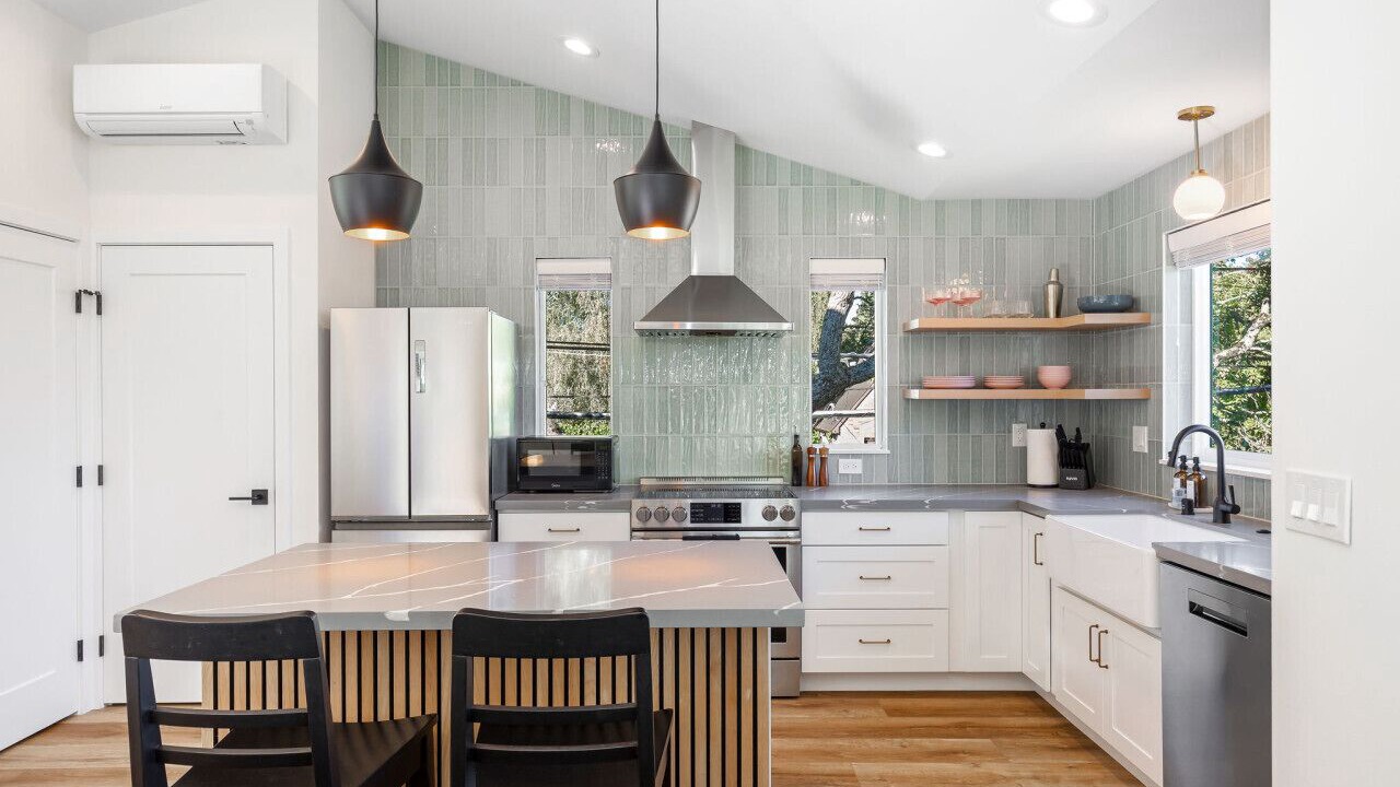 Photo of Others in Seattle