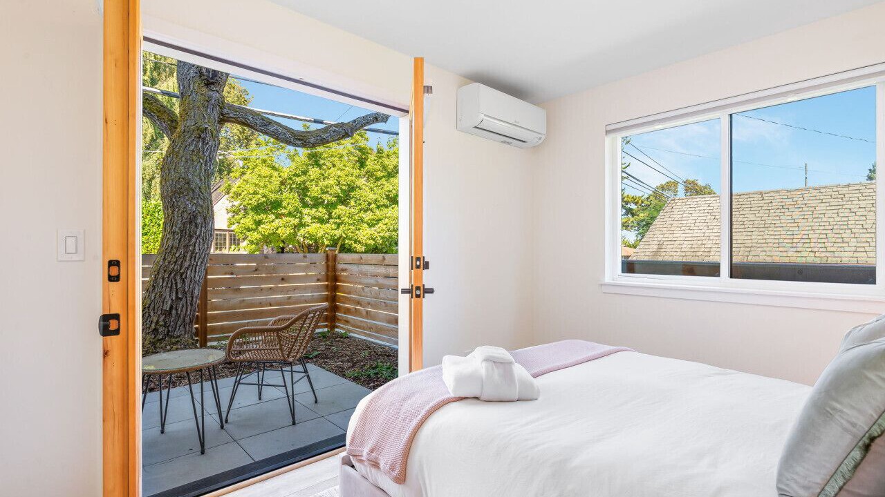 Photo of Others in Seattle