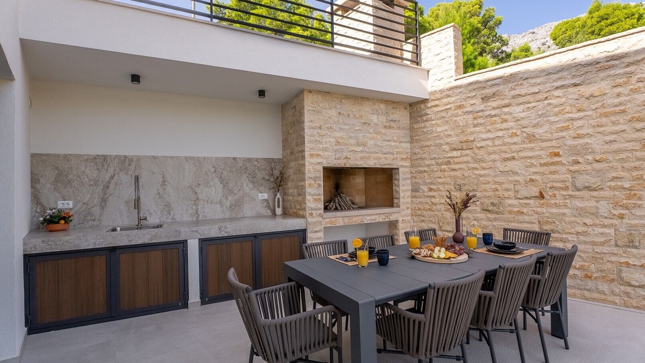 Photo of Outdoor in Duce