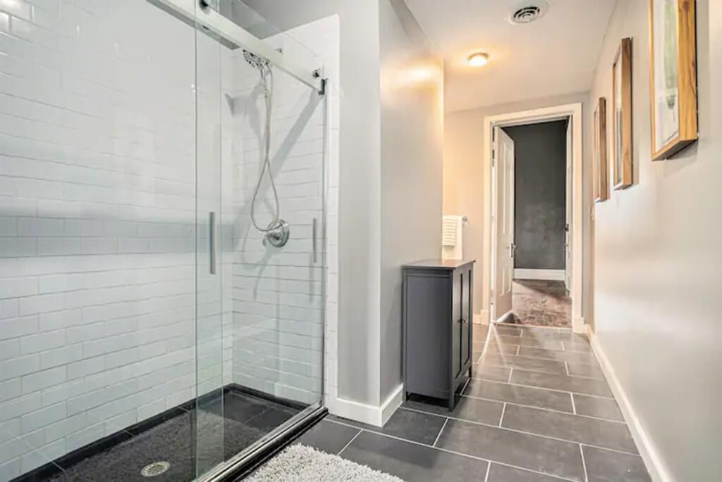 Photo of Bathroom in Marshall