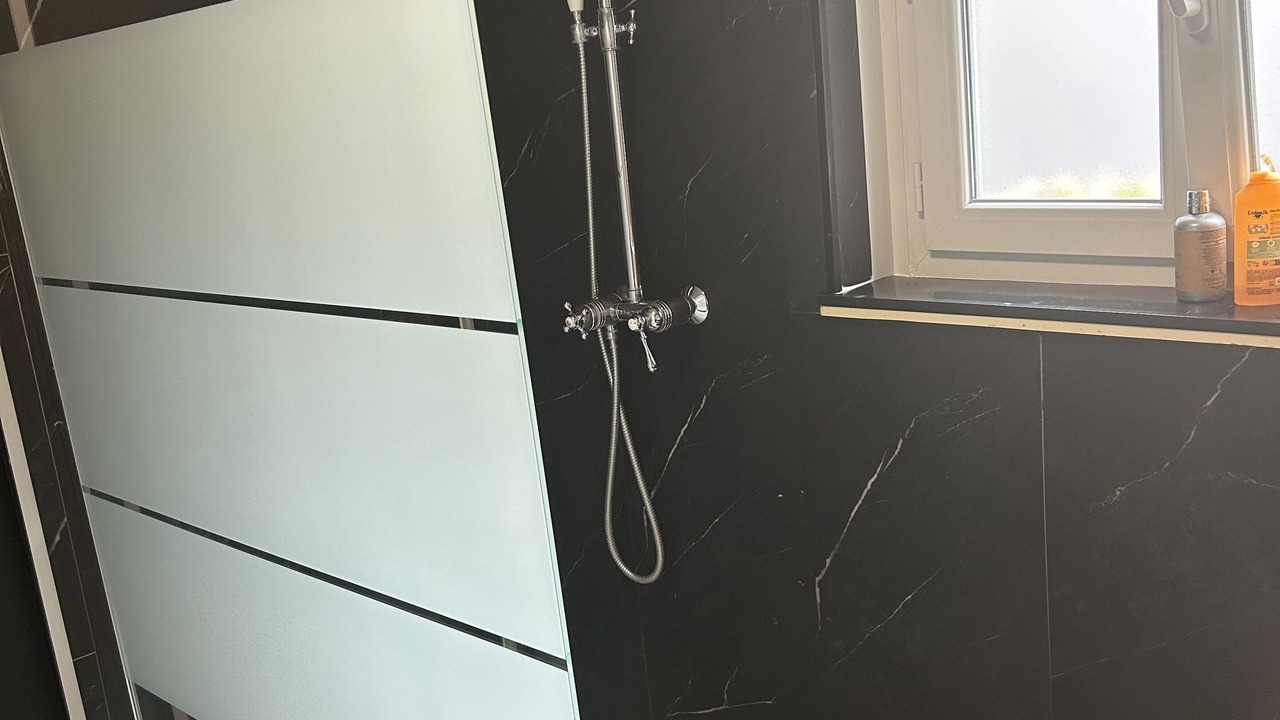 Photo of Bathroom in Boulogne-sur-Mer