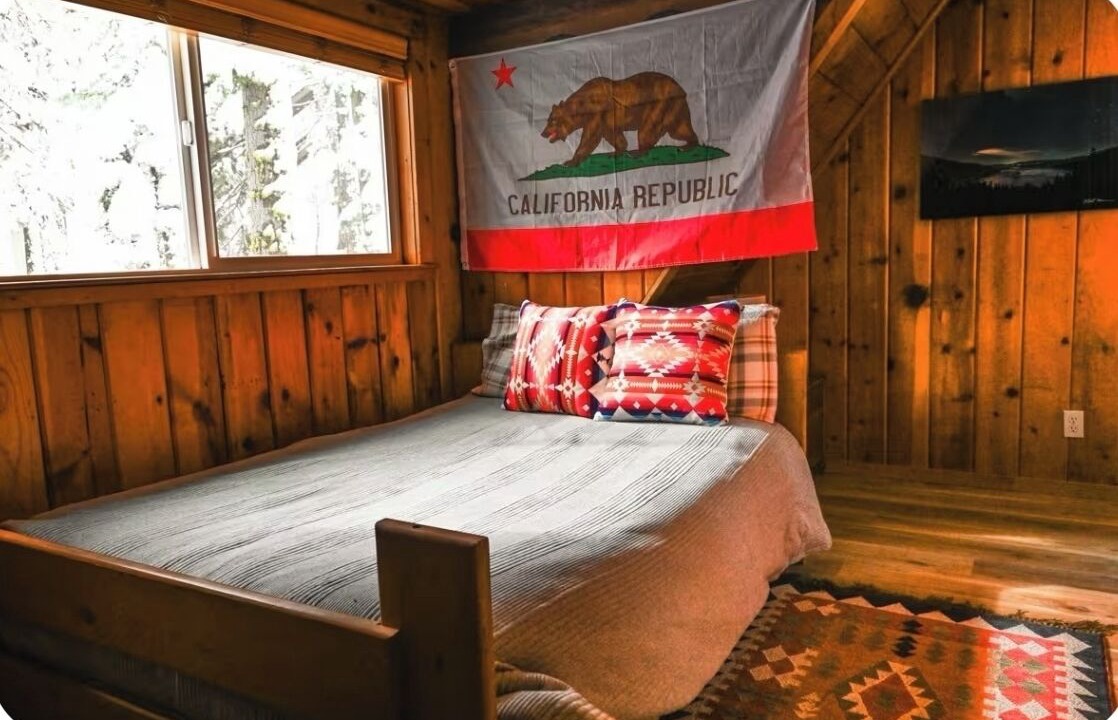 Photo of Bedroom in Timberland