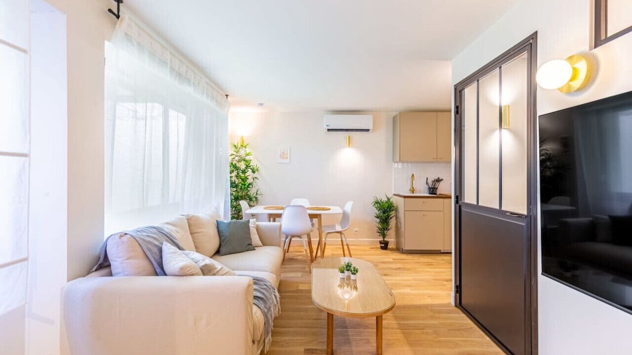 Photo of Livingroom in Grand Parc-Paul Doumer