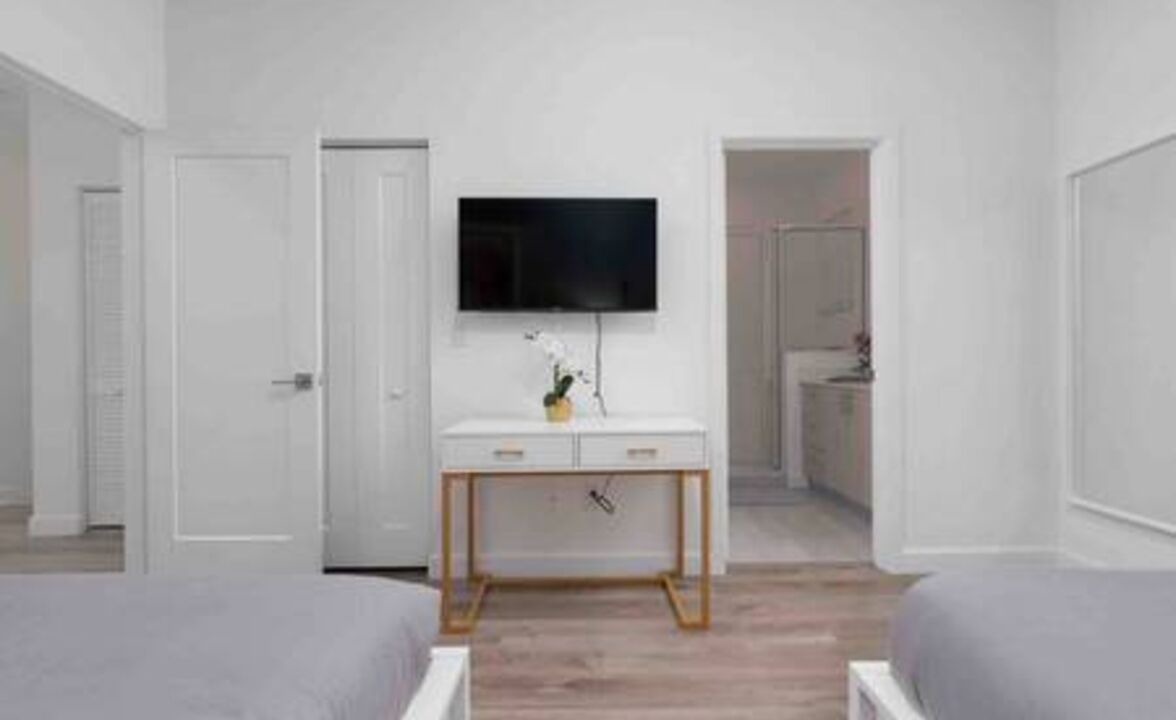 Photo of Bedroom in Survey Creek