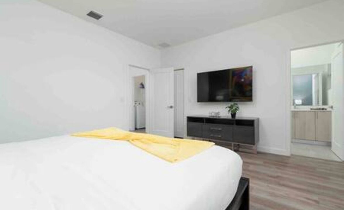 Photo of Bedroom in Survey Creek