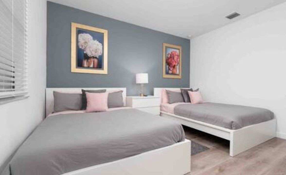 Photo of Bedroom in Survey Creek