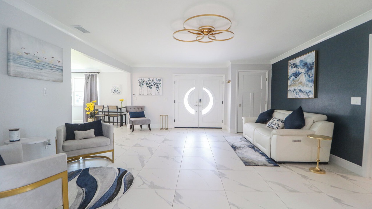 Photo of Livingroom in Ruskin