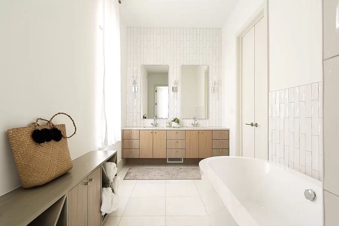 Photo of Bathroom in Midtown