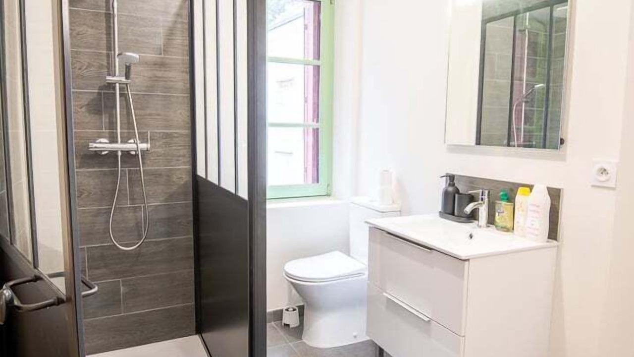 Photo of Bathroom in Amboise