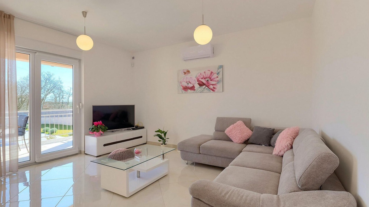 Photo of Bedroom in Divsici