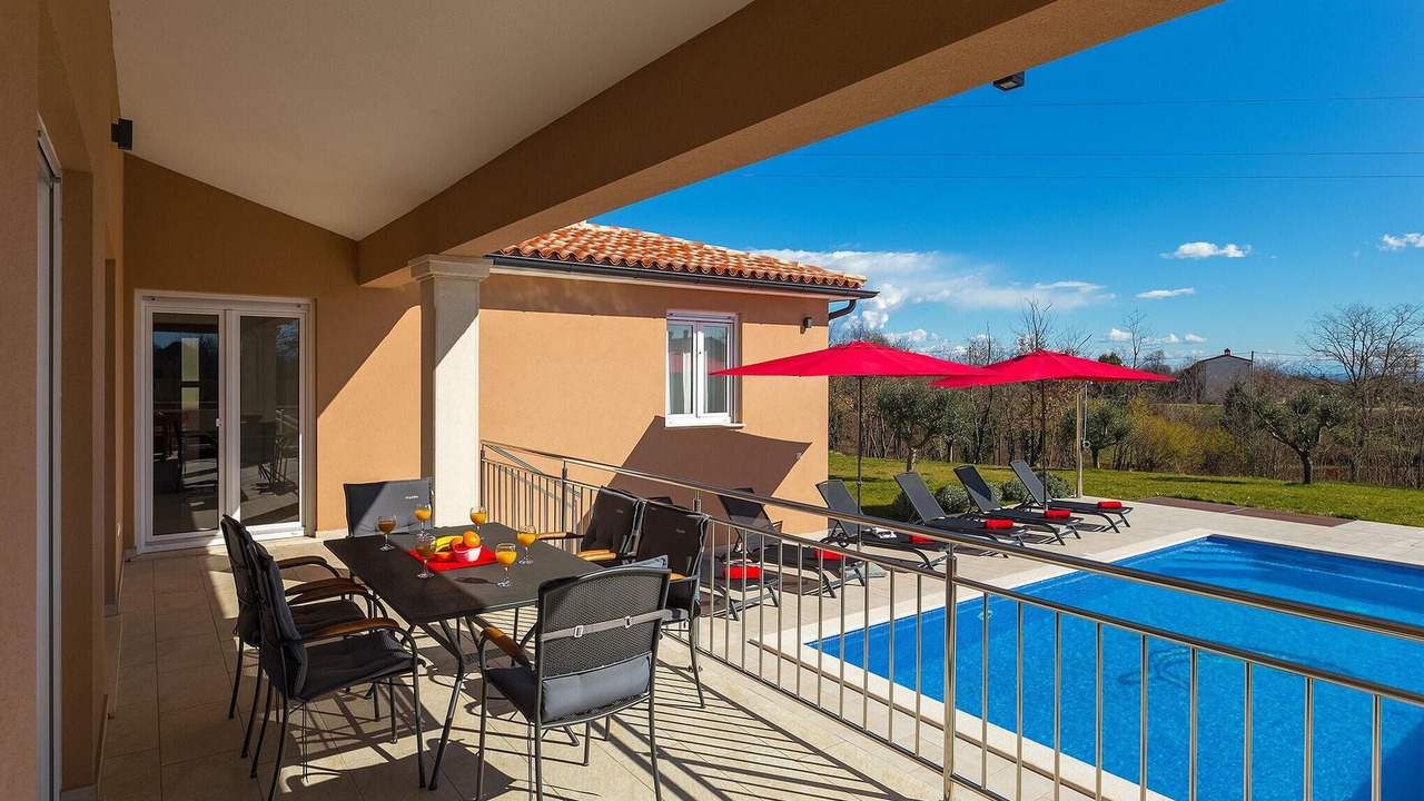 Photo of Outdoor in Divsici