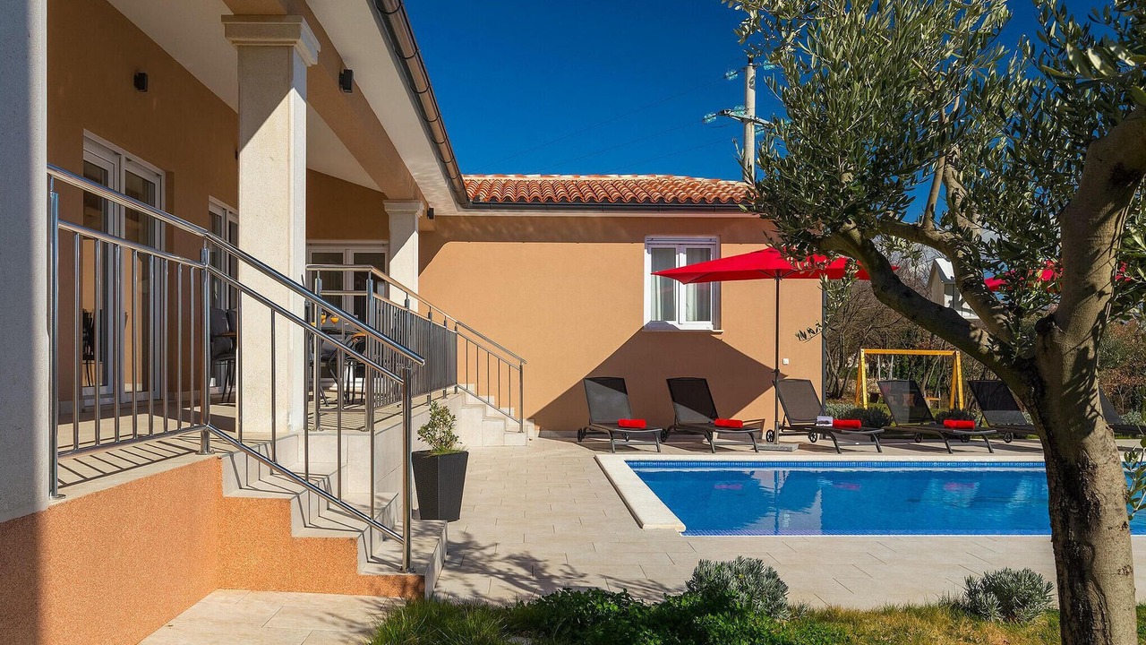 Photo of Outdoor in Divsici
