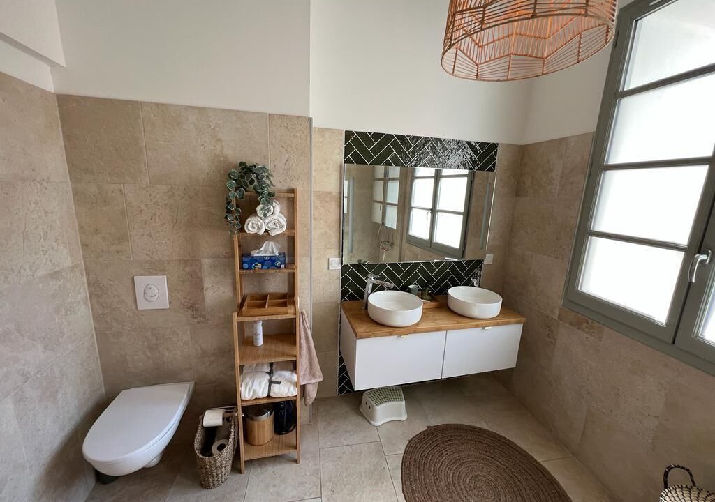 Photo of Bathroom in Faubourg