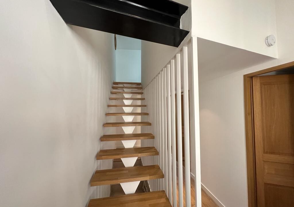 Photo of Others in Faubourg