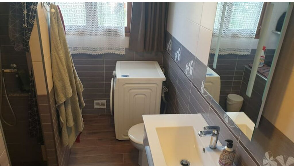 Photo of Bathroom in Saint-Pierre-dels-Forcats