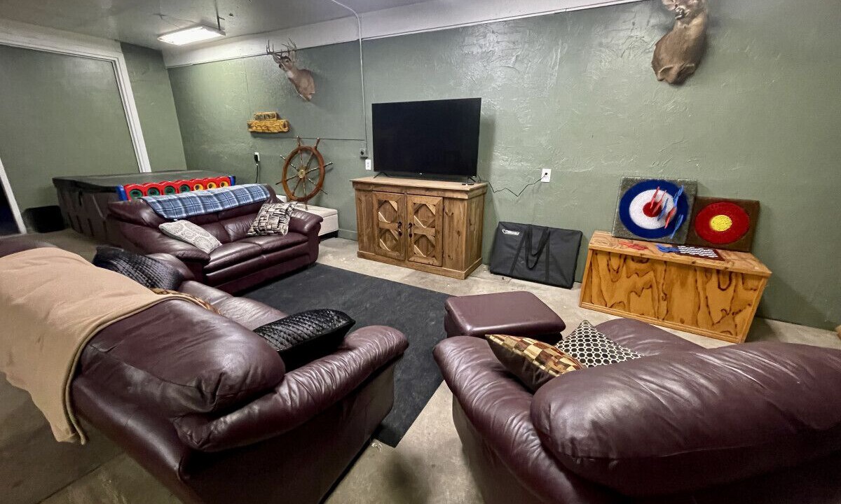 Photo of Livingroom in Mentor Township