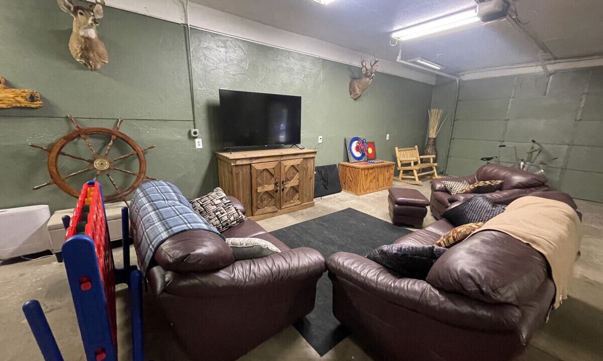 Photo of Livingroom in Mentor Township