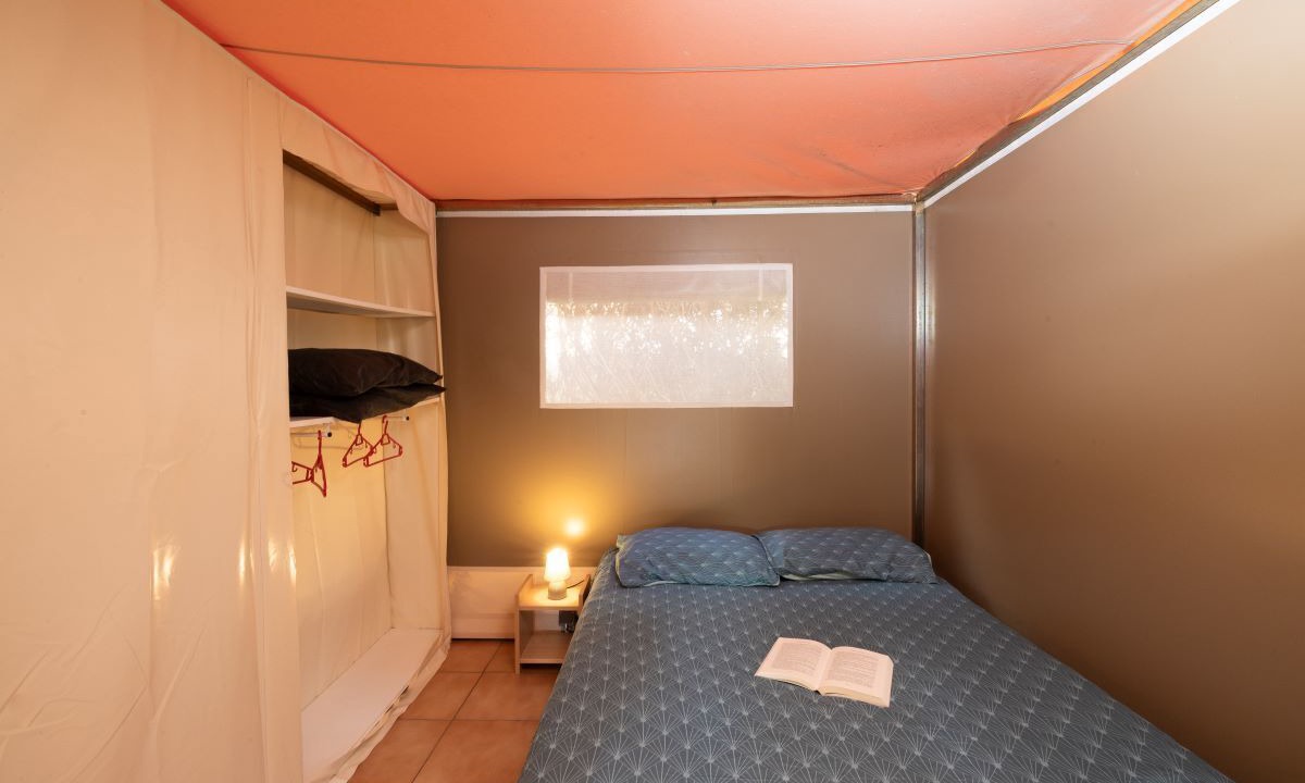 Photo of Bedroom in Cublize