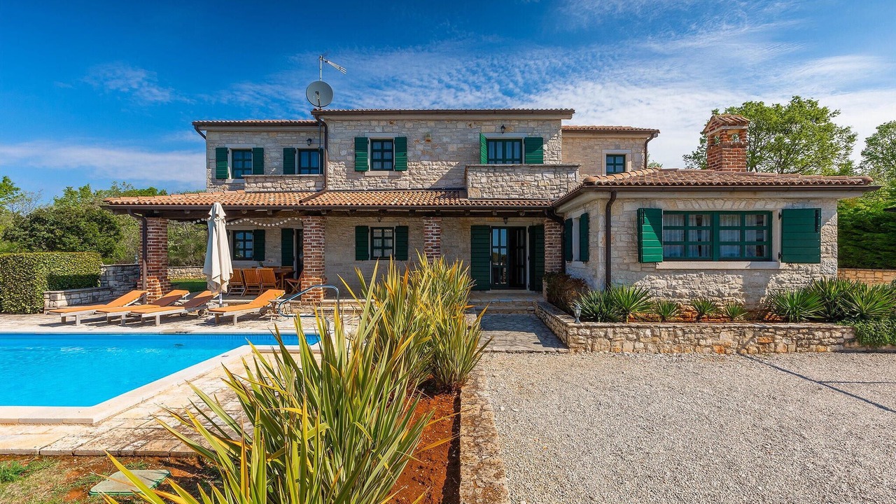 Photo of Outdoor in Stifanici