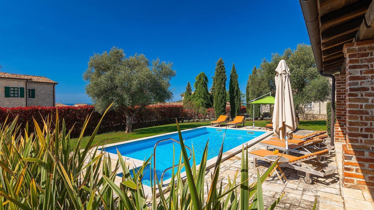 Photo of Outdoor in Stifanici
