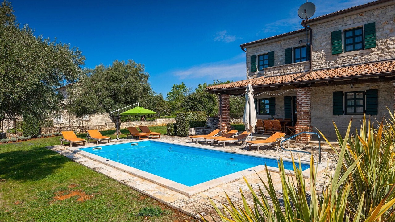 Photo of Outdoor in Stifanici