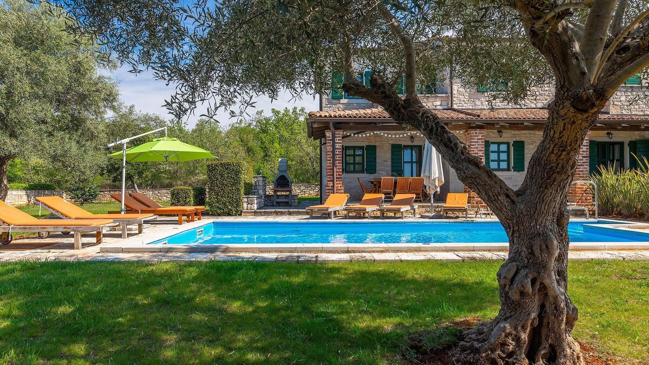 Photo of Outdoor in Stifanici