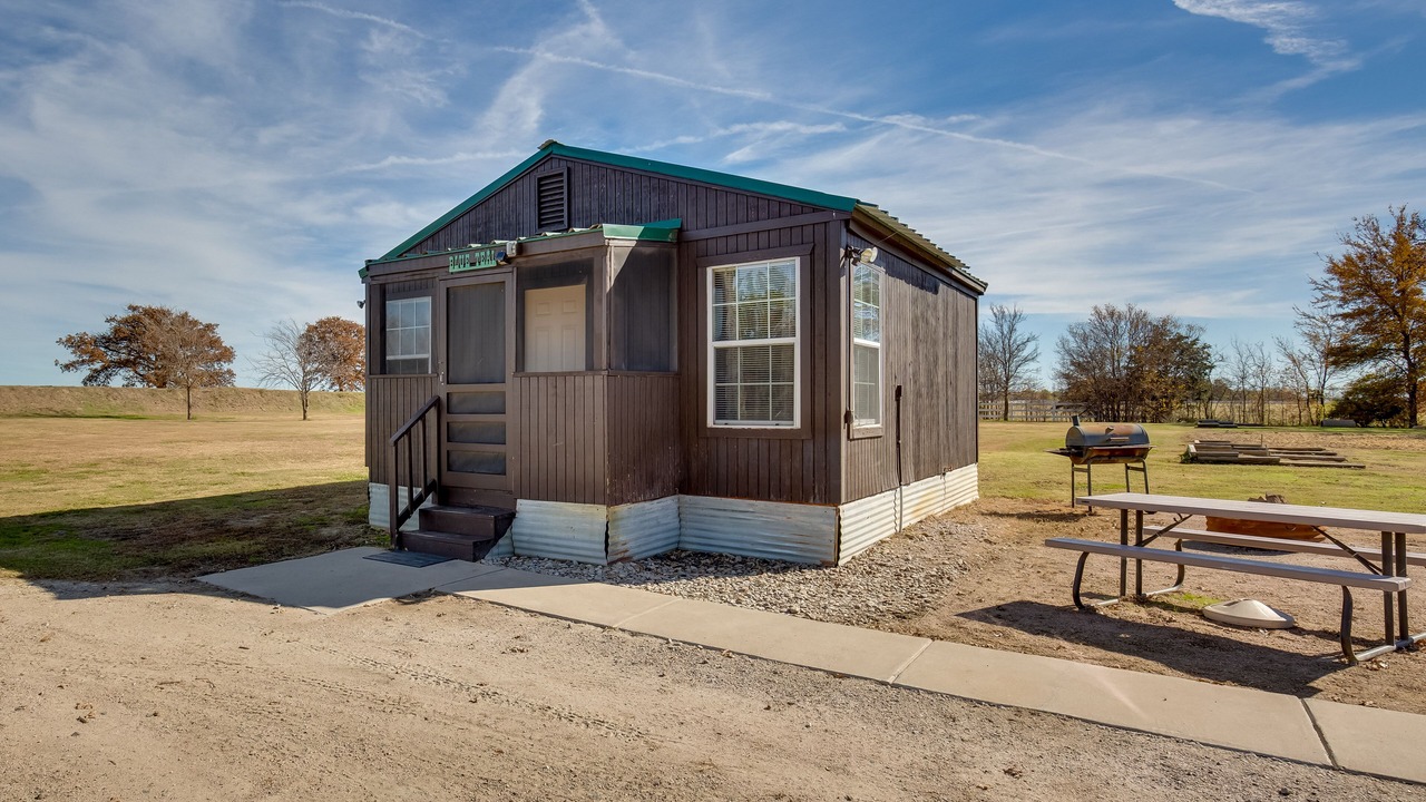 Photo of Outdoor in Cayuga