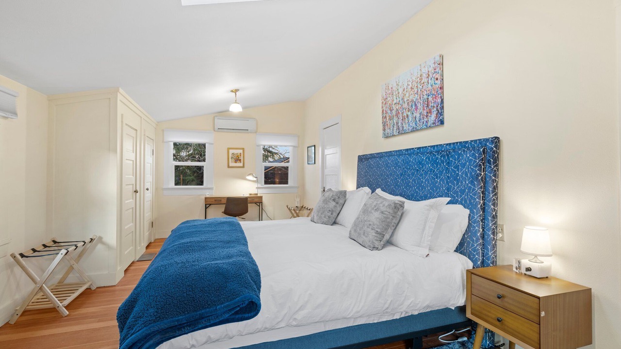 Photo of Others in Historic Railroad District