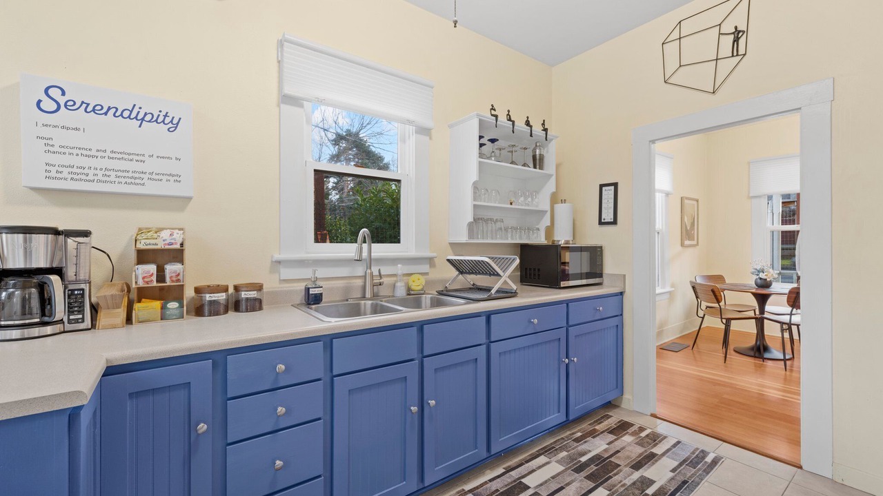 Photo of Others in Historic Railroad District