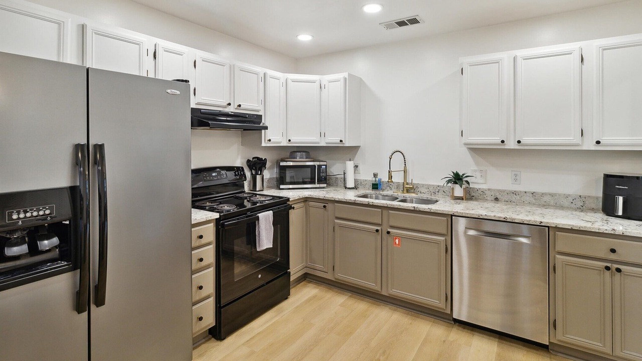 Photo of Kitchen in Pooler