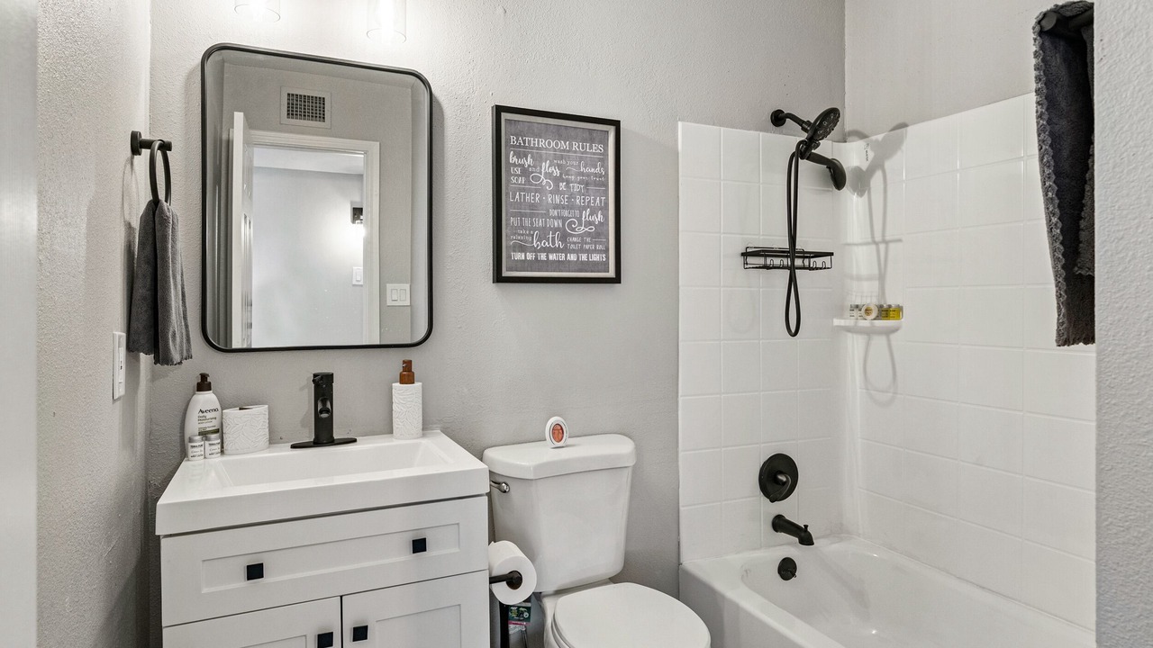 Photo of Bathroom in Maryvale