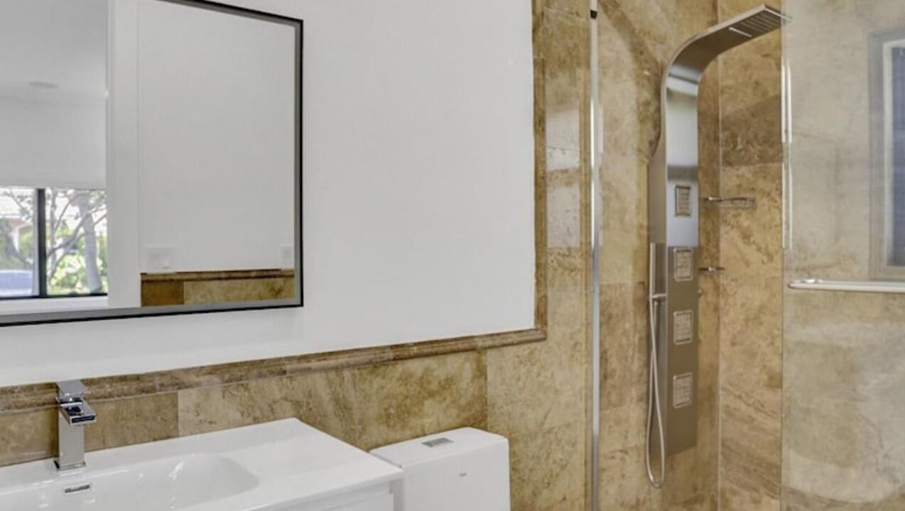 Photo of Bathroom in Hallandale Beach