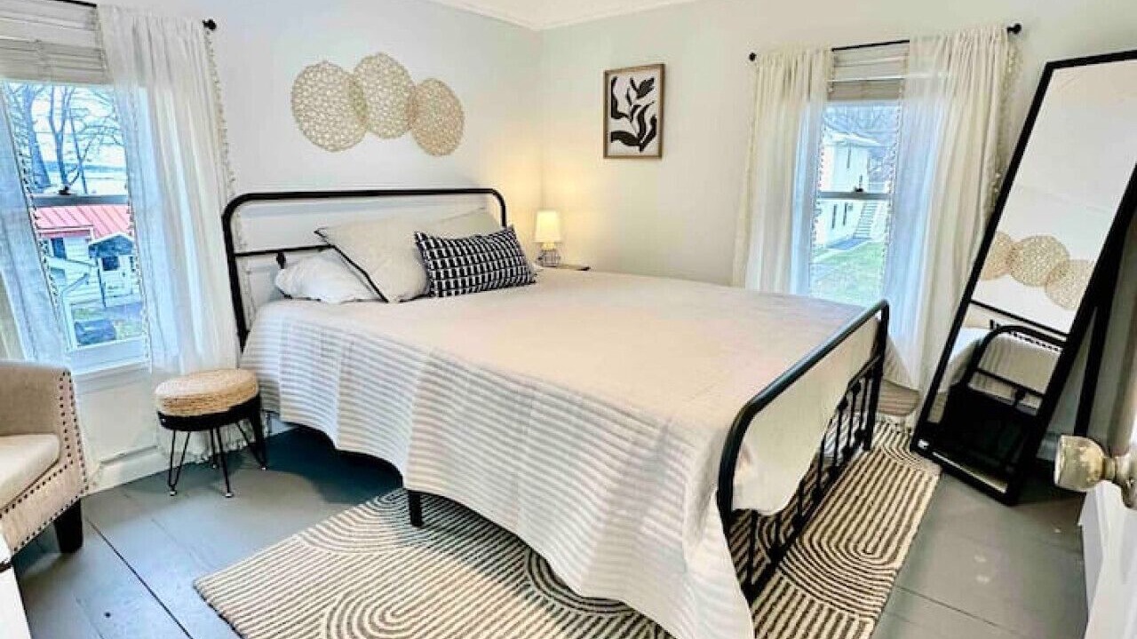 Photo of Bedroom in Livonia