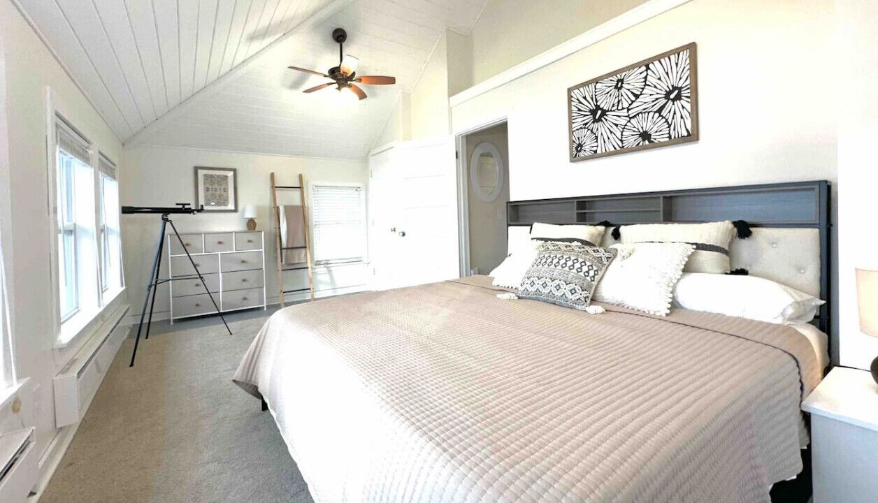 Photo of Bedroom in Livonia