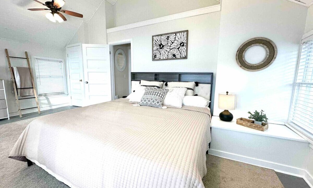 Photo of Bedroom in Livonia