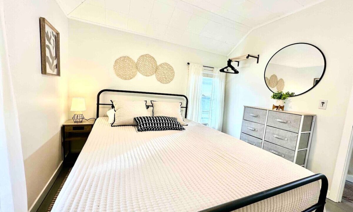 Photo of Bedroom in Livonia