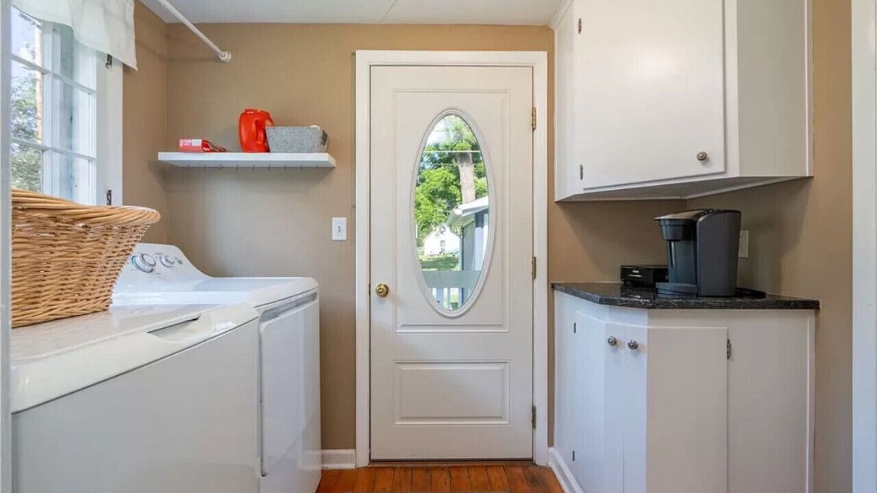 Photo of Others in Livonia