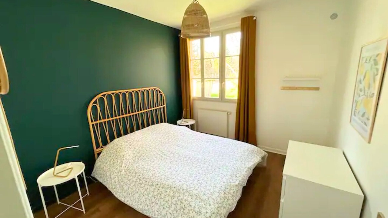 Photo of Bedroom in Branges