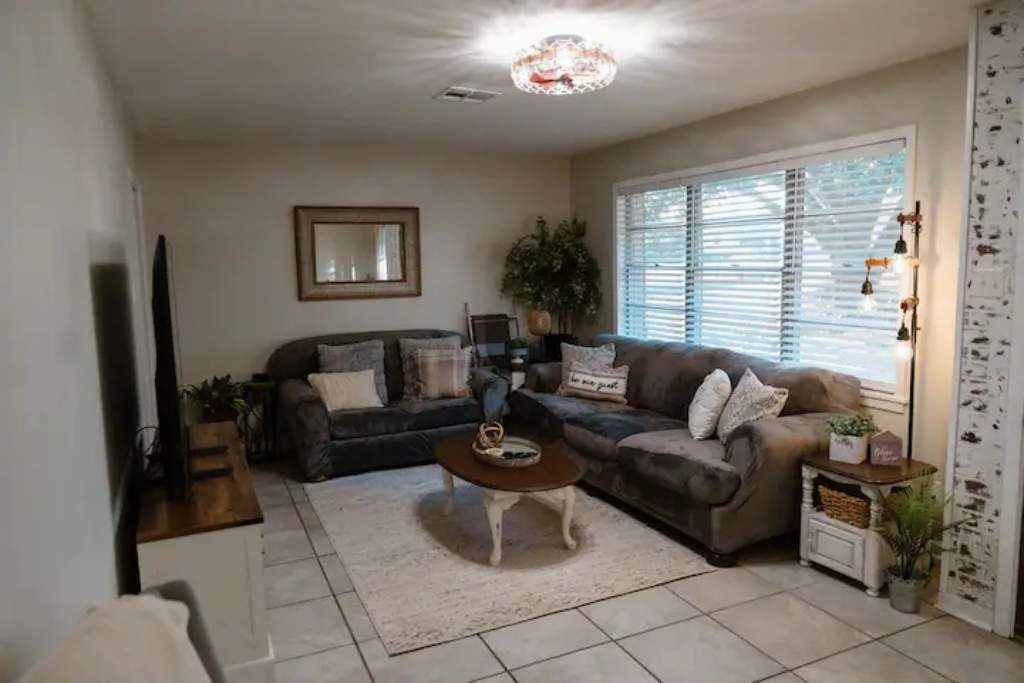 Photo of Livingroom in Fairbanks
