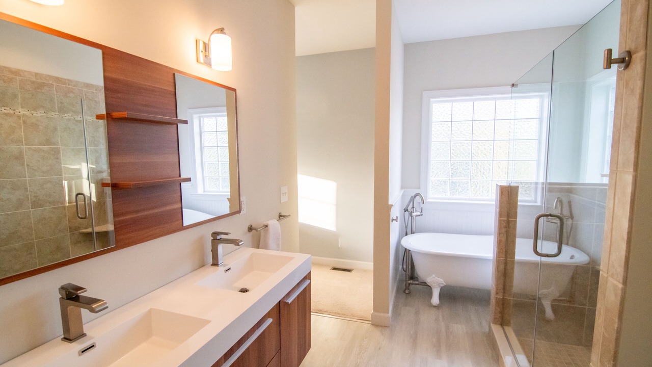 Photo of Bathroom in Broadkill Beach