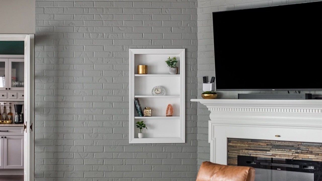 Photo of Livingroom in Norton Shores
