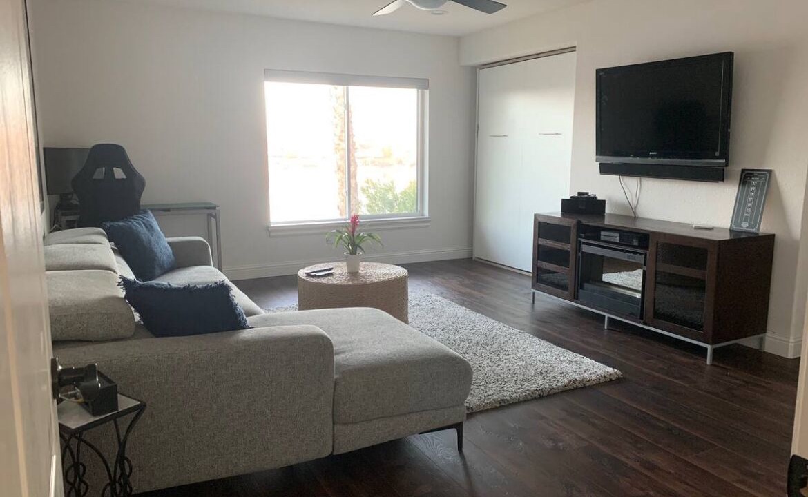Photo of Livingroom in Discovery Bay