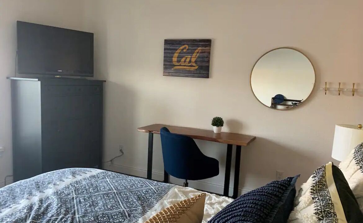 Photo of Bedroom in Discovery Bay