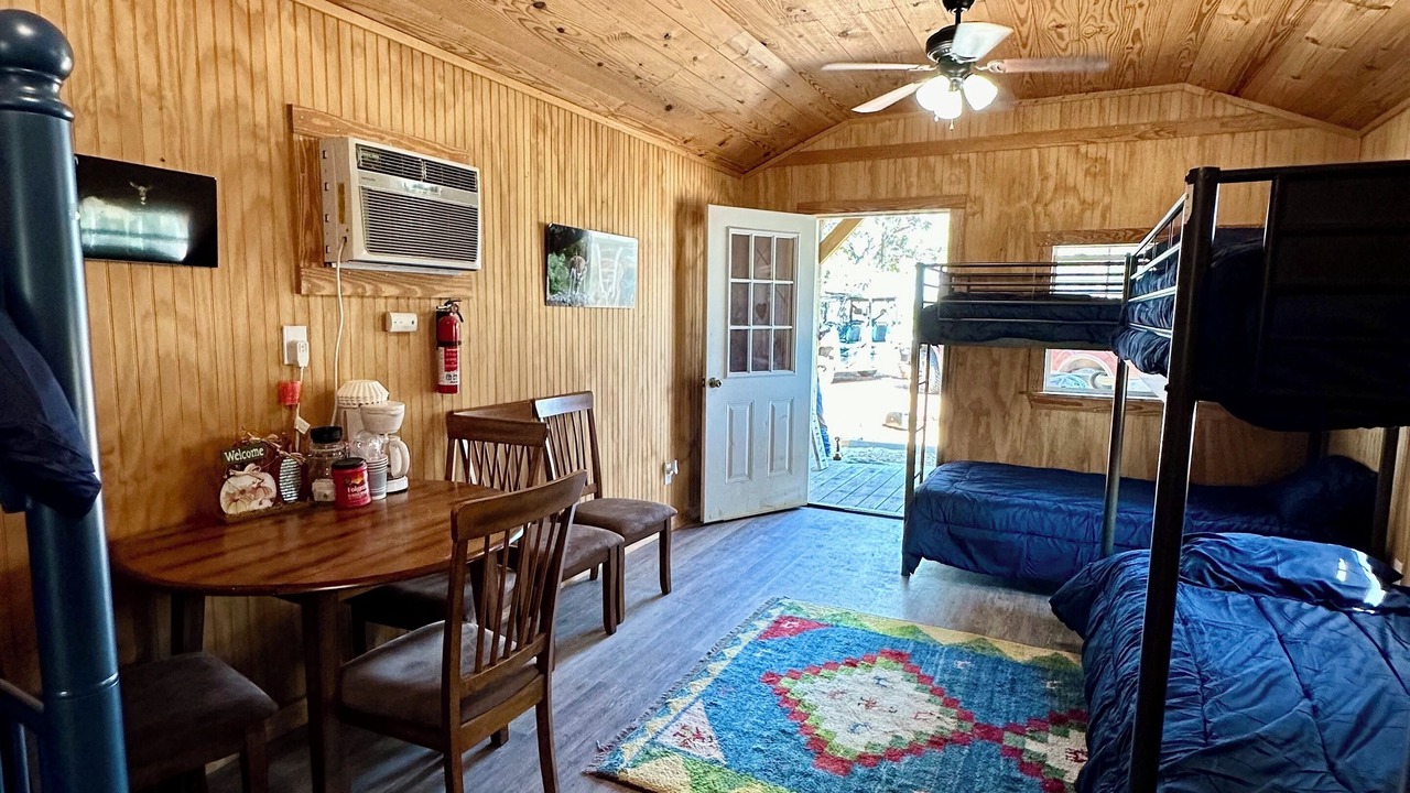 Photo of Bedroom in Harper